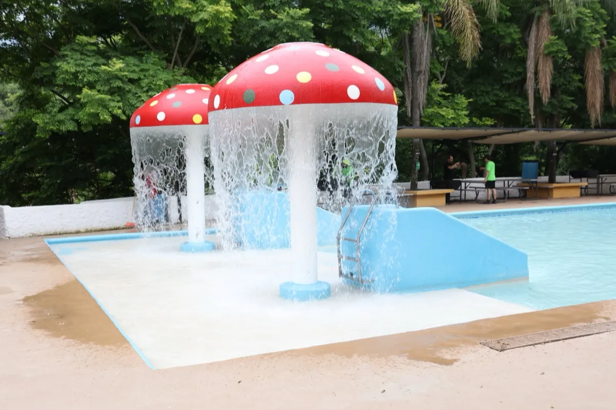 Aquafiesta en la alberca